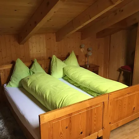 Walliserhüs Apartamento *
